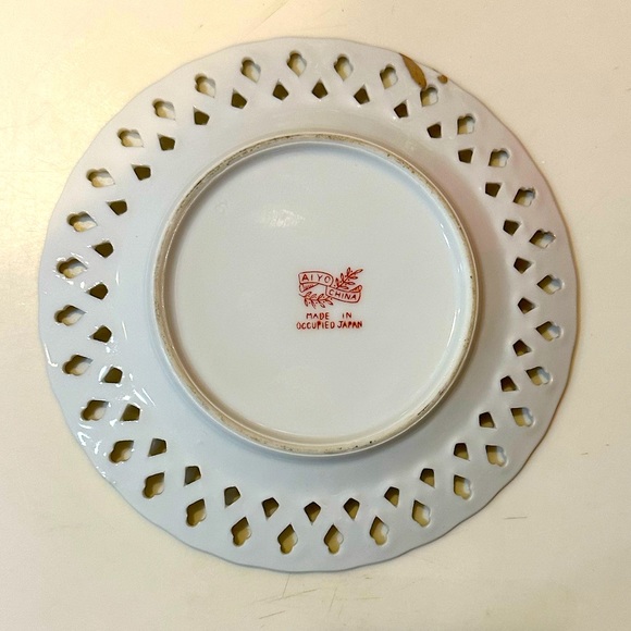 AIYO CHINA LACE EDGE 6.25” PLATE MADE IN OCCUPIED JAPAN BREAD SOAP TRINKET DECOR - Picture 4 of 5